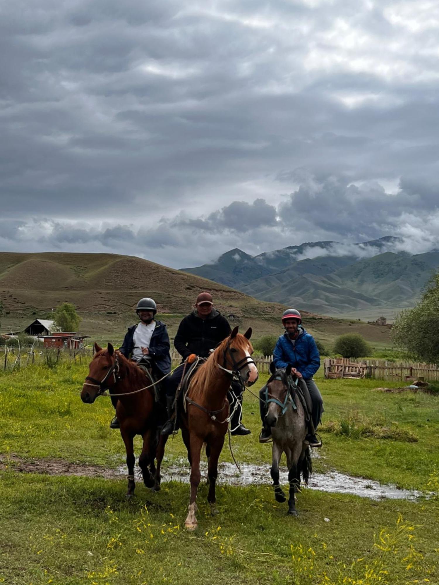 Kyzart Hotel & Horse Tours Bagysh Εξωτερικό φωτογραφία